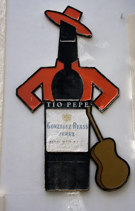 Cata de vinos de Jerez de la Frontera - Logotipo legendario de Tío Pepe / González Byass