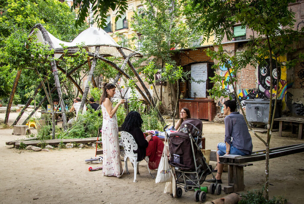 The Esta es una plaza urban garden is an alternative art and culture haven in Madrid.