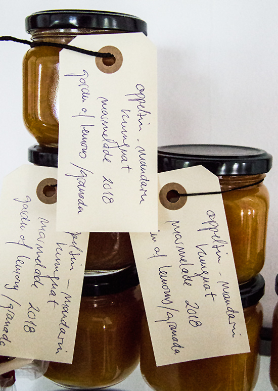 Luxurious country idyll in the Andalusian lemon groves - take home homemade jam from the Garden of Lemons in Andalusia