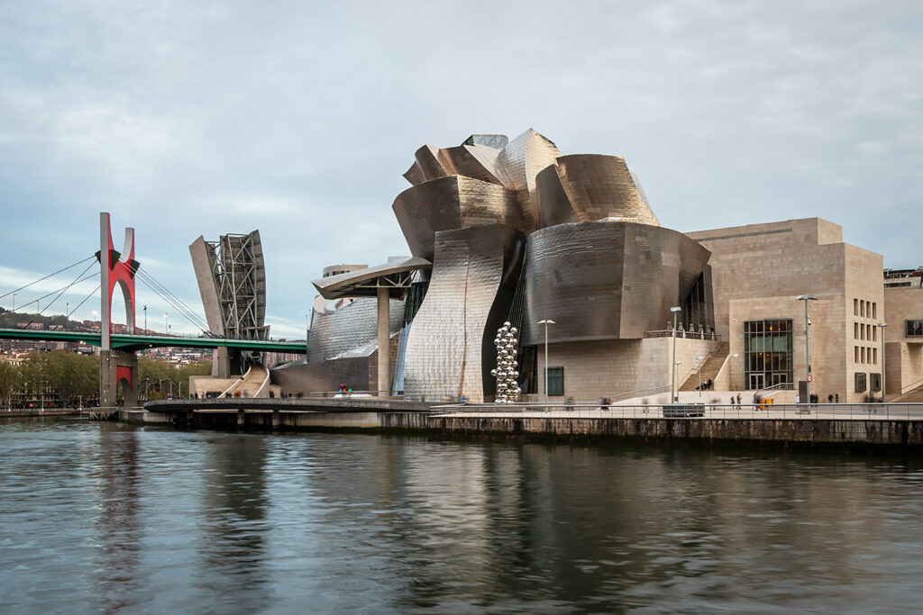 El Museo Guggenheim de Bilbao de Frank Gehry