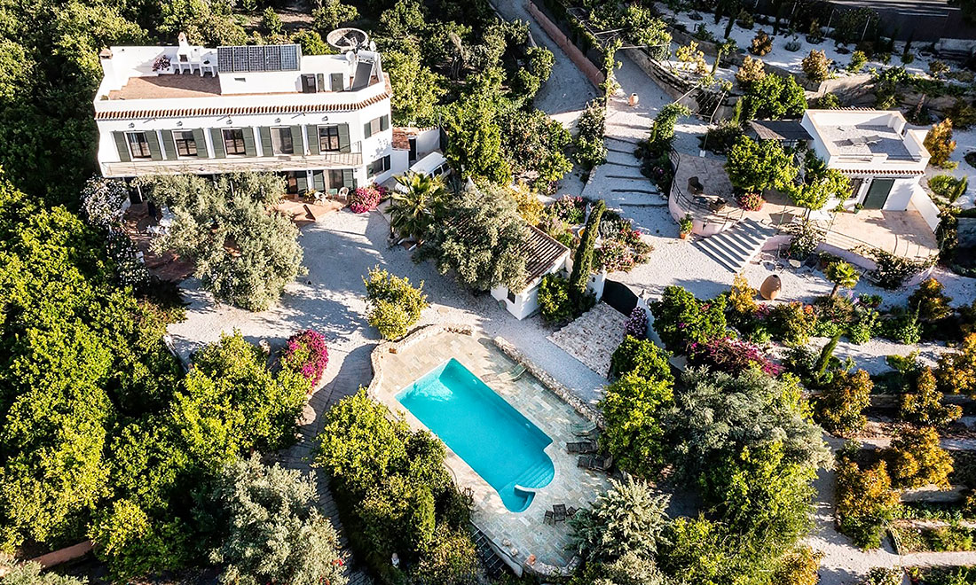 De oliven, som er udgangspunkt for kogebogen, vokser på Garden of Lemons i Andalusien.