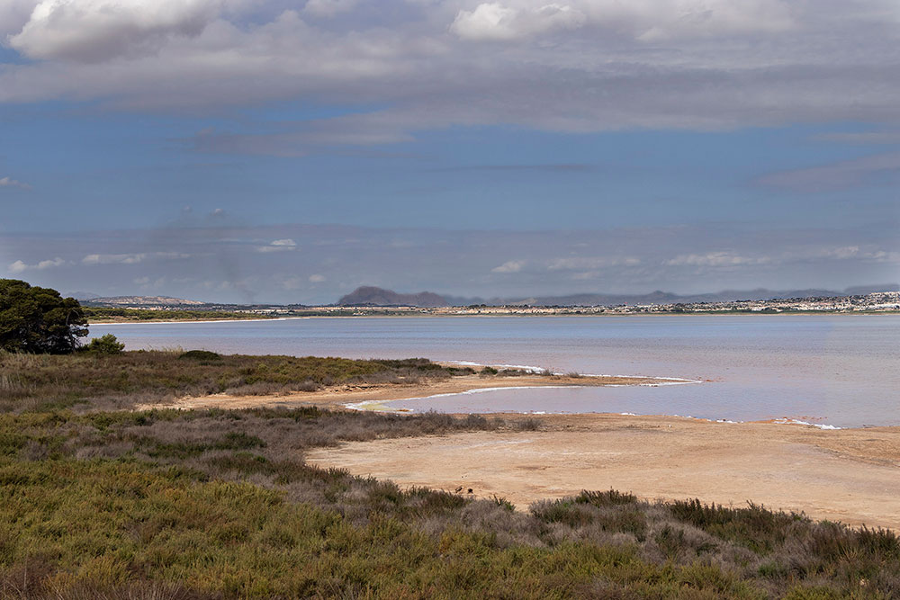 Laguna Azul: The blue salt lake in Torrevieja