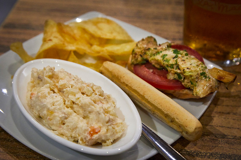 La Macheta er en moderne og populær tapasbar i Córdoba