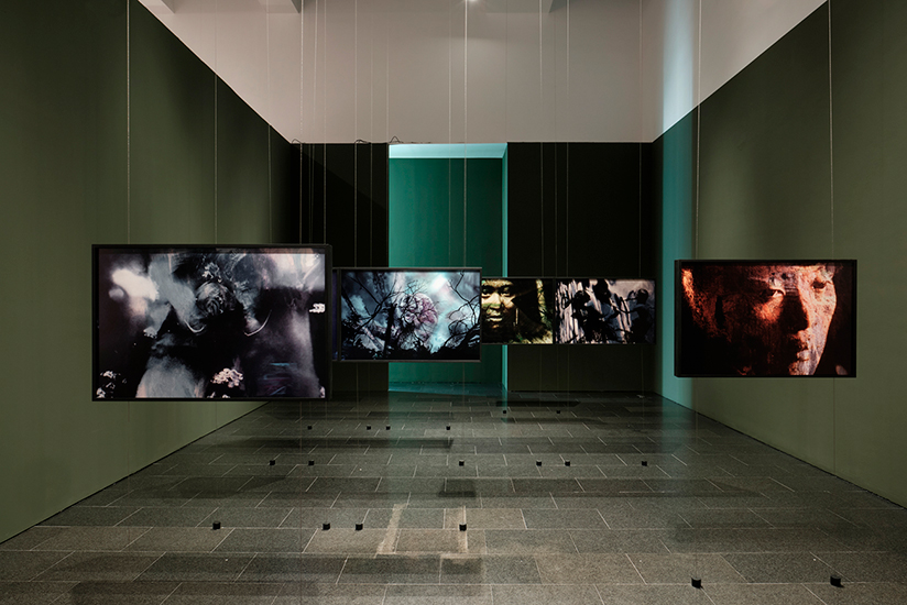 Udstillingen Como una Danza de estorninos på MACBA i Barcelona