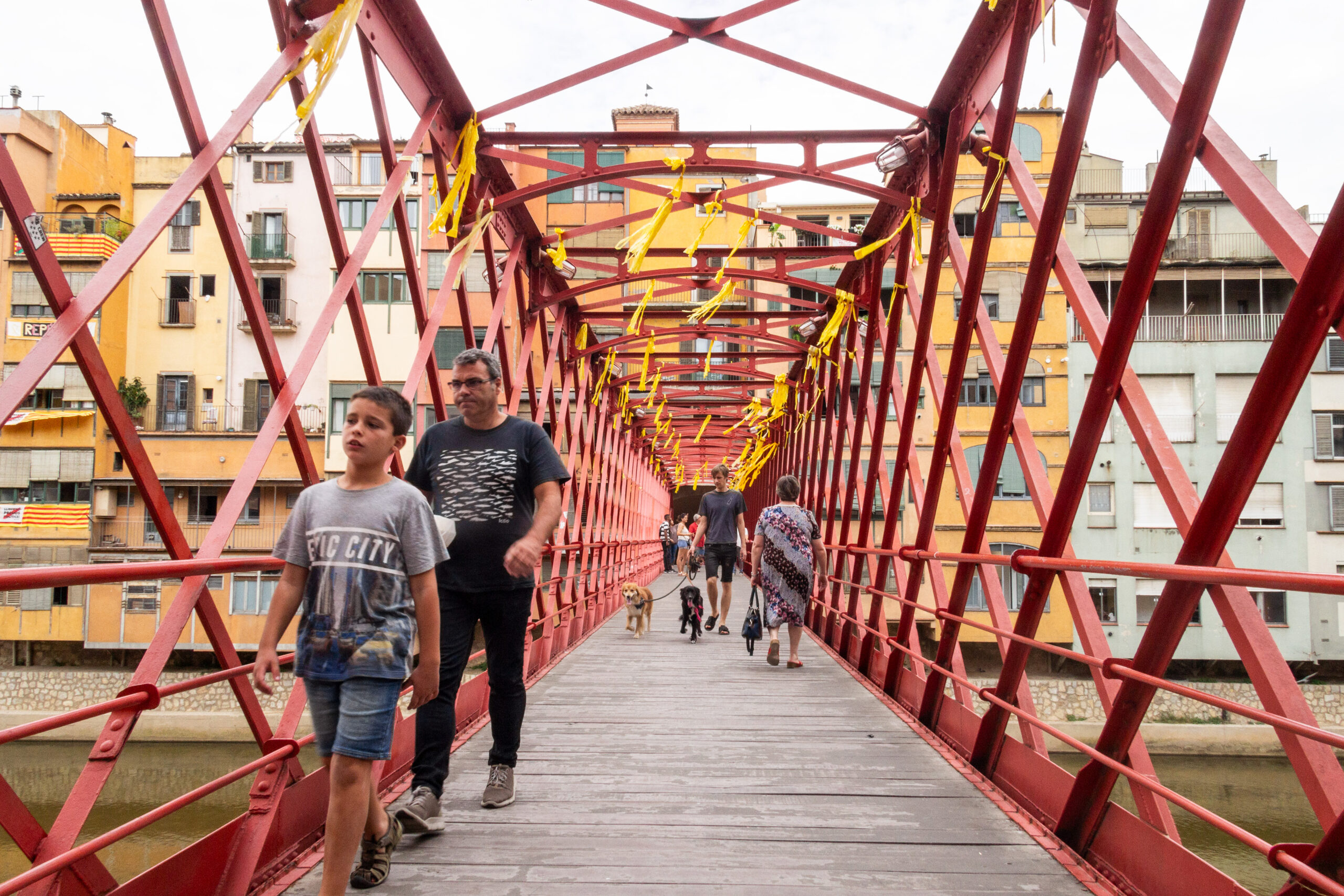 El Puente Eiffel de Girona es uno de los más fotografiados.