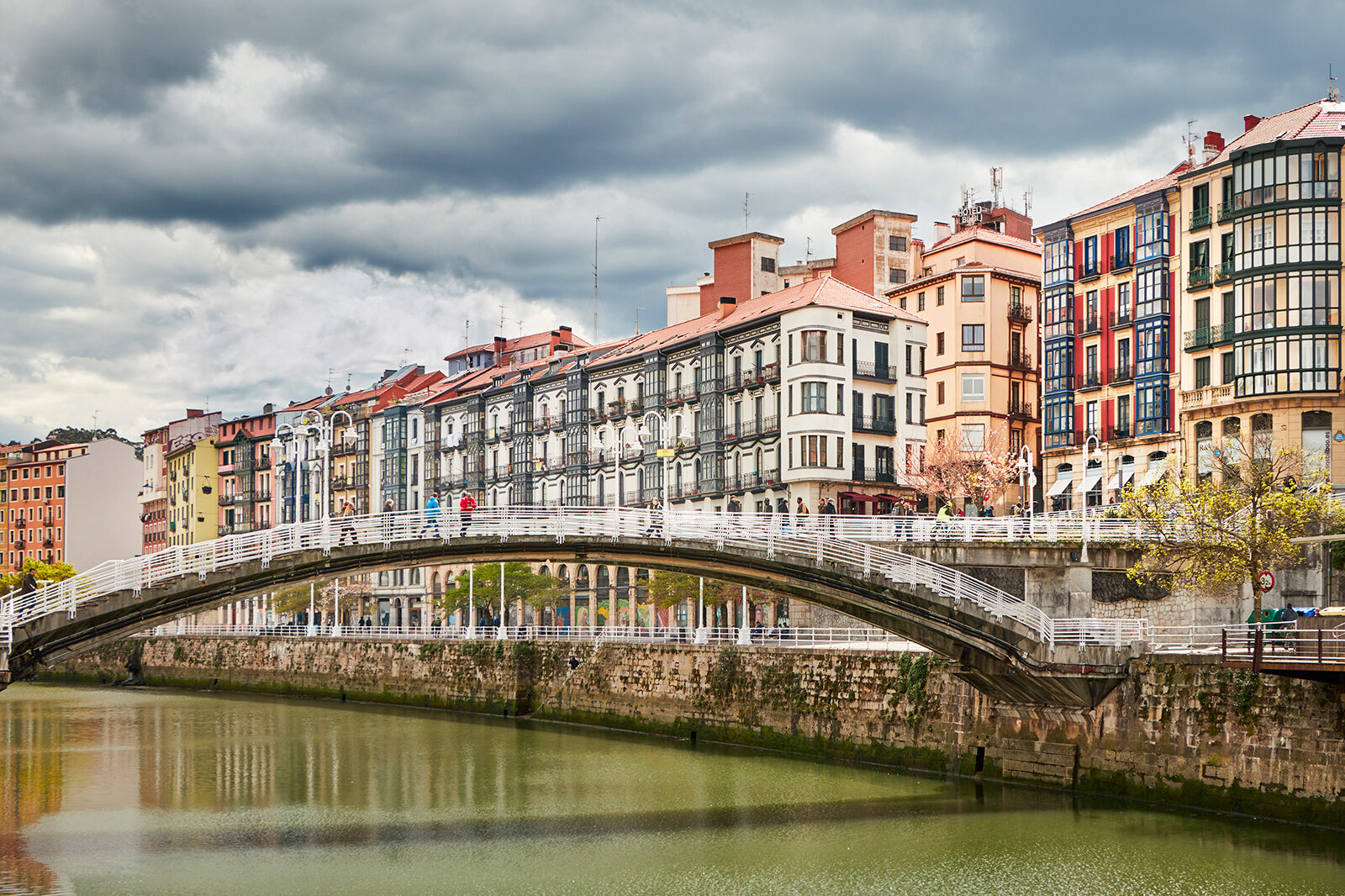 Guide til La Vieja i Bilbao: Farverigt bohemekvater