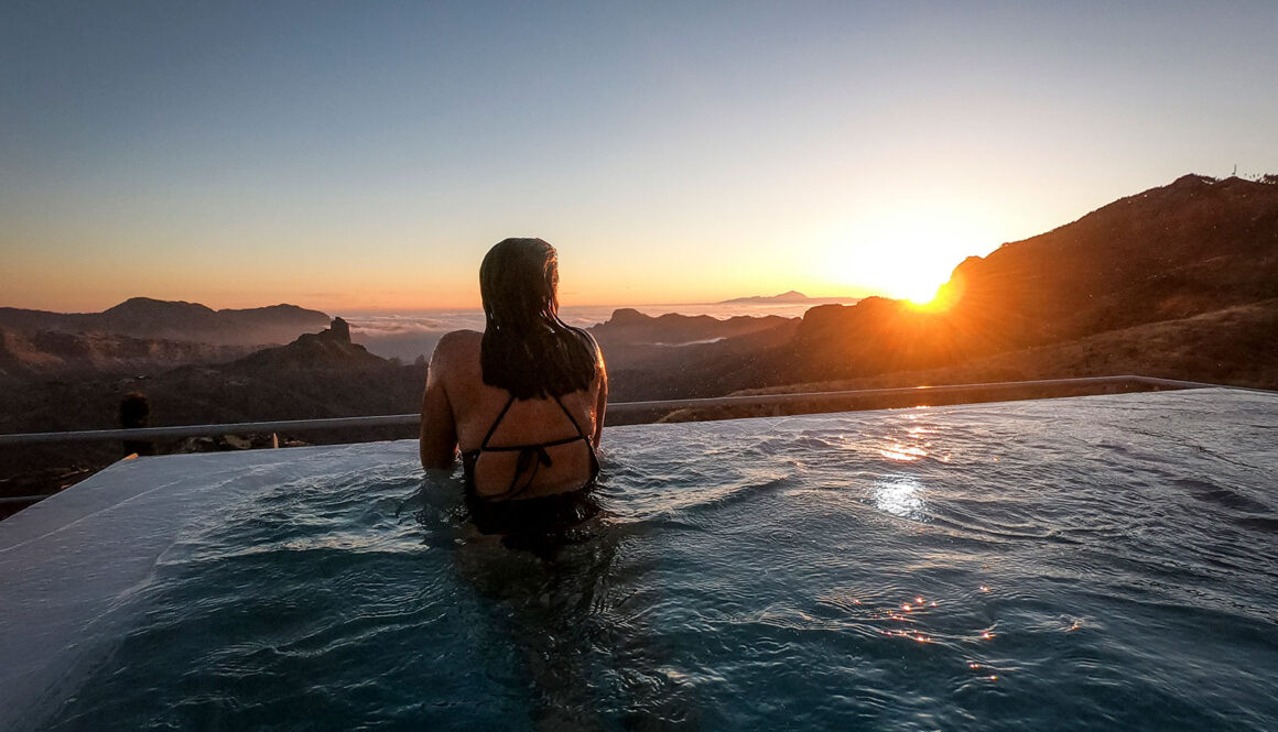 7 spanske Paradores med fantastiske pooludsigter.